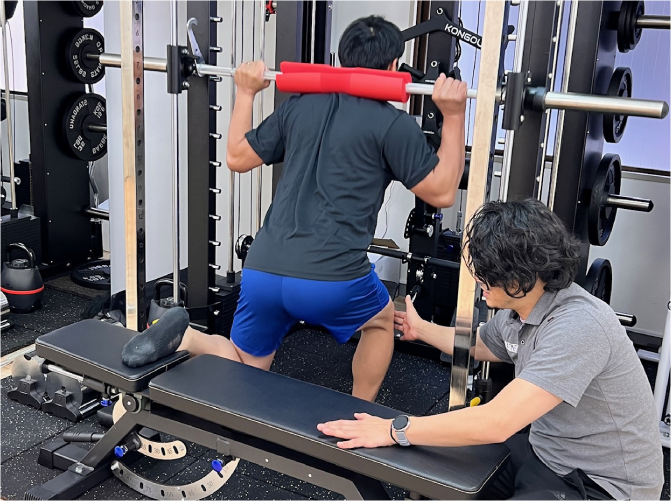 ゴルフに必要な筋力を上げるためのトレーニングを処方